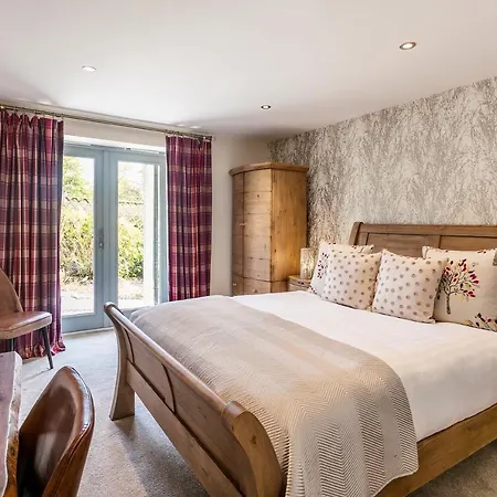 Otel The Gamekeeper's