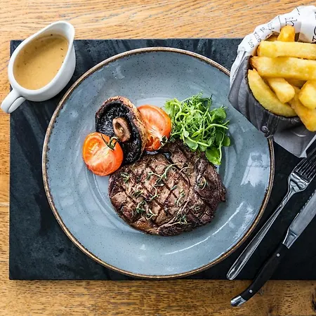 The Gamekeeper's Hotel 4*