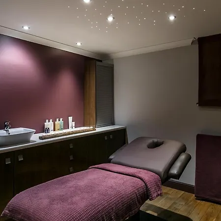 The Gamekeeper's Otel