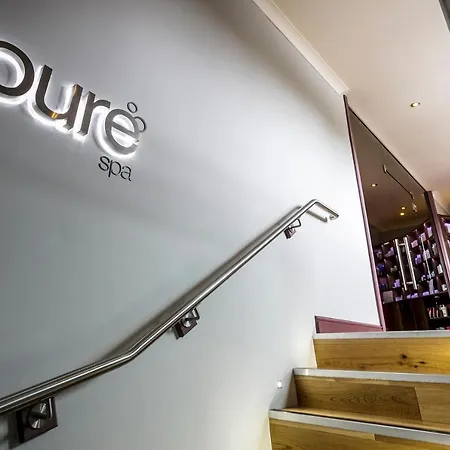 The Gamekeeper's Otel 4*