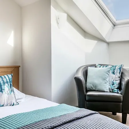 Otel The Gamekeeper's 4*